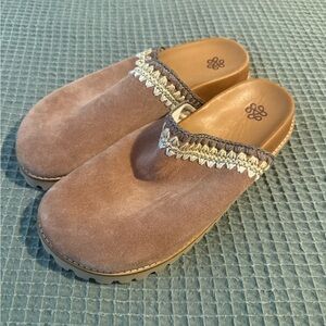 Bolinas Lug Sole Clog